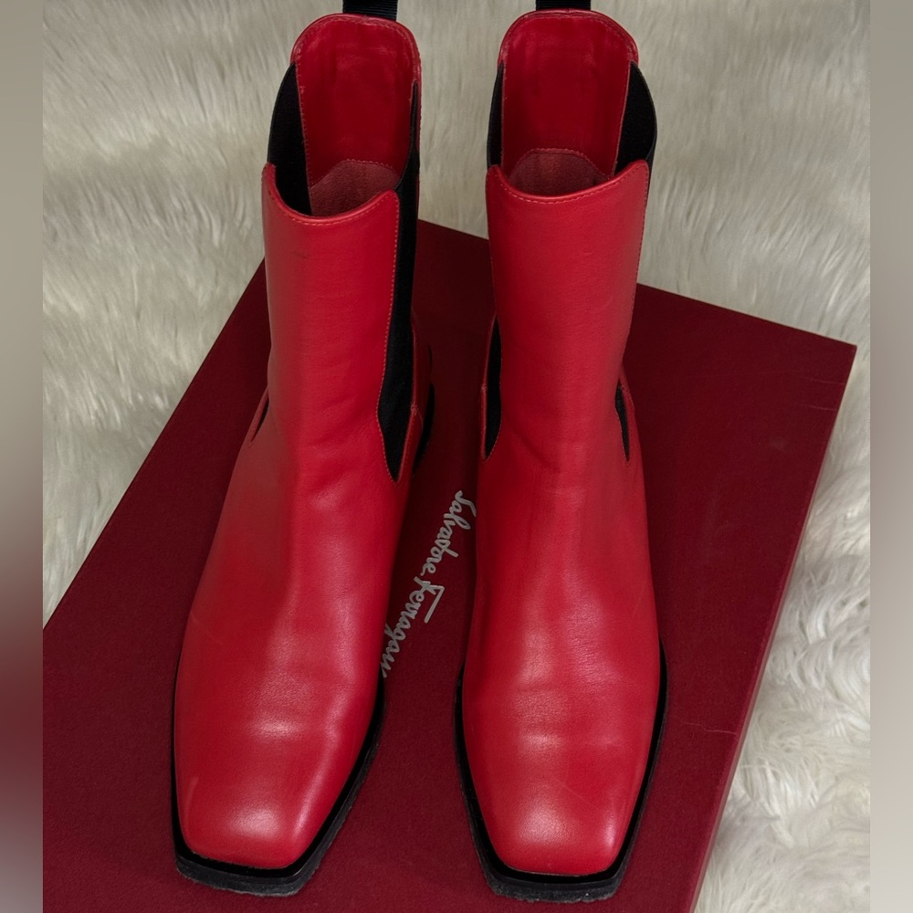 Ferragamo Wyatt Leather Bootie